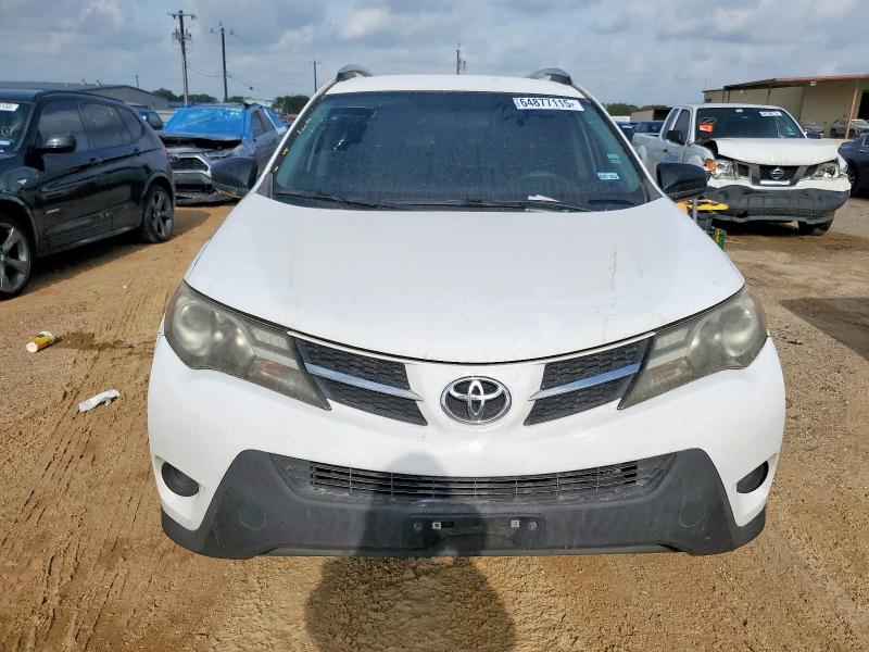 2T3ZFREV6FW199994 - 2015 TOYOTA RAV4 LE WHITE photo 5