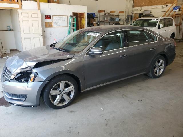 2013 VOLKSWAGEN PASSAT SE, 