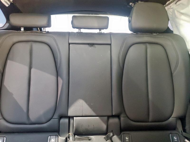 WBXHU7C57K3H45424 - 2019 BMW X1 SDRIVE28I WHITE photo 10