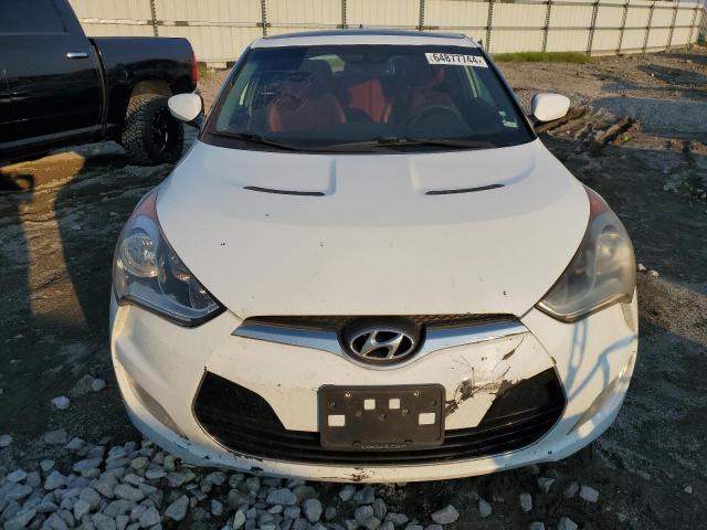 KMHTC6AD7DU142512 - 2013 HYUNDAI VELOSTER WHITE photo 5