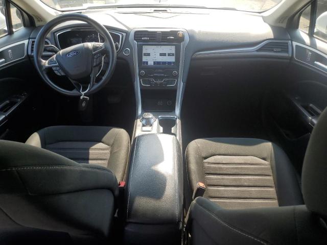 3FA6P0LU1LR240172 - 2020 FORD FUSION SE WHITE photo 8