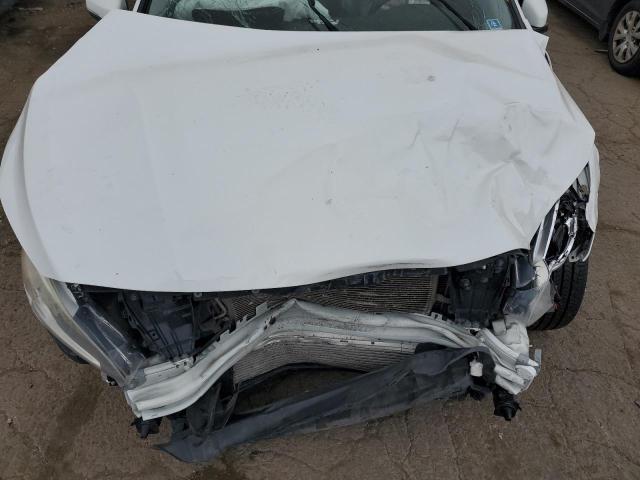 YV1902FH2E1285859 - 2014 VOLVO S60 T6 WHITE photo 11