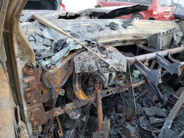 1FMZK02195GA11550 - 2005 FORD FREESTYLE SEL BURN photo 9