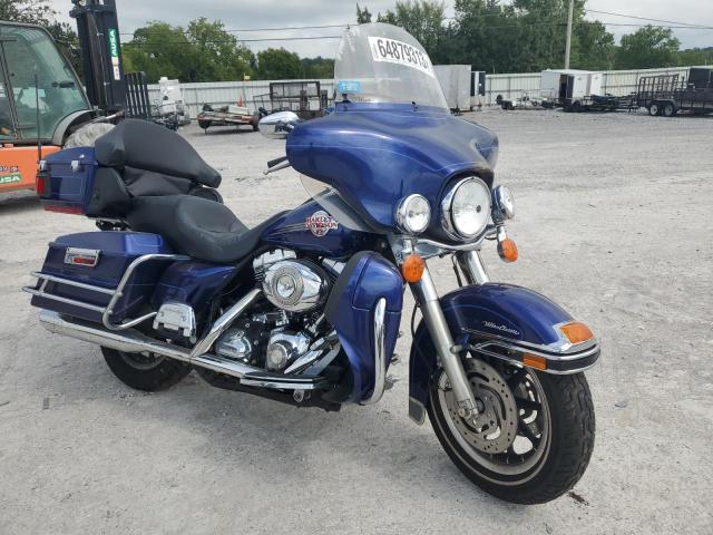 1HD1FC4157Y679989 - 2007 HARLEY-DAVIDSON FLHTCUI 蓝色 照片 9