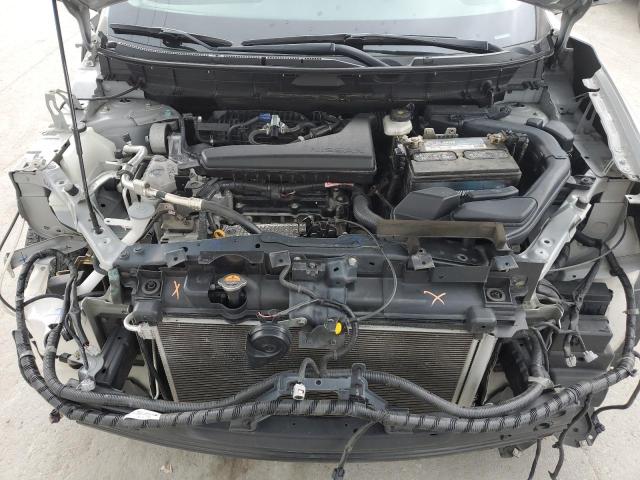 5N1AT2MT0JC848922 - 2018 NISSAN ROGUE S SILVER photo 12