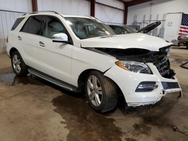 4JGDA5HB3FA510682 - 2015 MERCEDES-BENZ ML 350 4MATIC WHITE photo 4