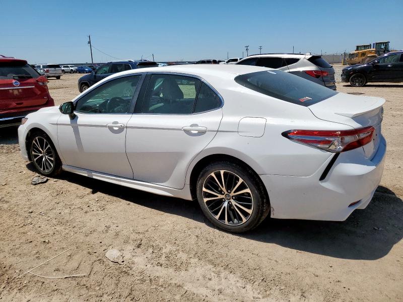 4T1B11HK7JU020768 - 2018 TOYOTA CAMRY L 白色 照片 2