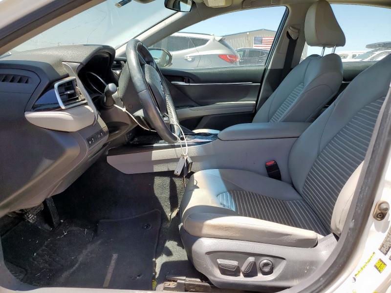 4T1B11HK7JU020768 - 2018 TOYOTA CAMRY L 白色 照片 7