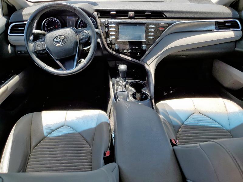 4T1B11HK7JU020768 - 2018 TOYOTA CAMRY L 白色 照片 8