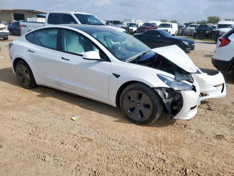 5YJ3E1EB5MF026437 - 2021 TESLA MODEL 3 WHITE photo 4