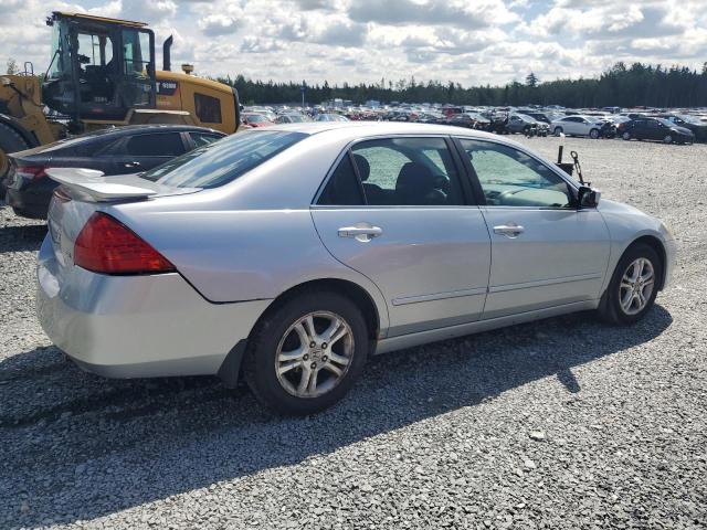 1HGCM56717A812416 - 2007 HONDA ACCORD EX SILVER photo 3