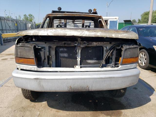 2FDKF37G9TCA66065 - 1996 FORD F350 WHITE photo 5