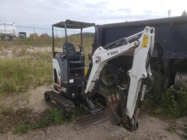 B3BL18276 - 2020 BOBCAT SKIDSTEER WHITE photo 1