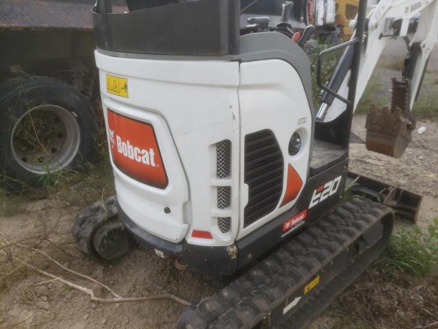 B3BL18276 - 2020 BOBCAT SKIDSTEER WHITE photo 9