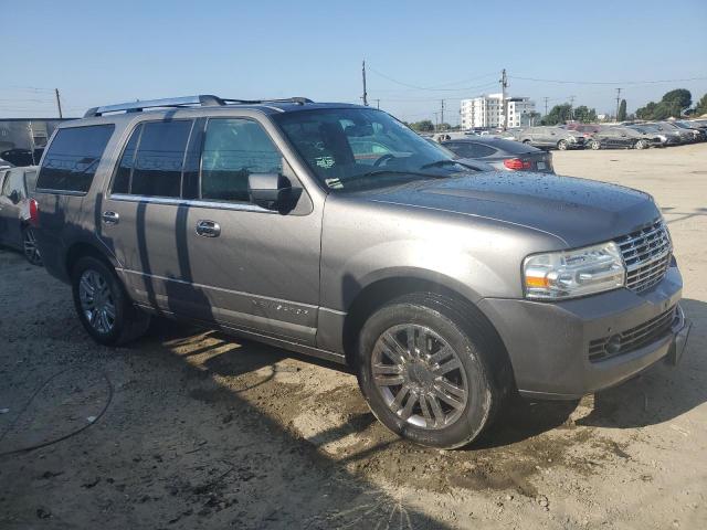 5LMJJ2H54AEJ06221 - 2010 LINCOLN NAVIGATOR GRAY photo 4