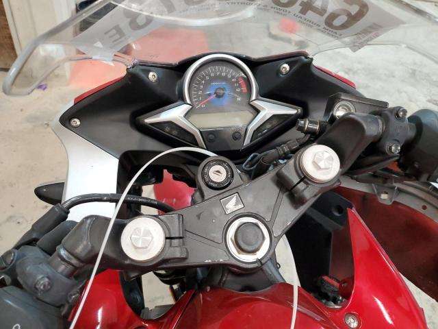 MLHMC4100C5202114 - 2012 HONDA CBR250 R RED photo 8