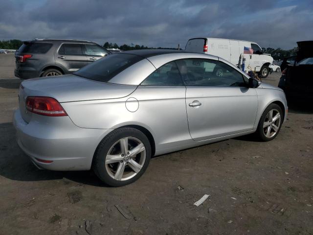 WVWFW7AH5CV006129 - 2012 VOLKSWAGEN EOS LUX SILVER photo 3