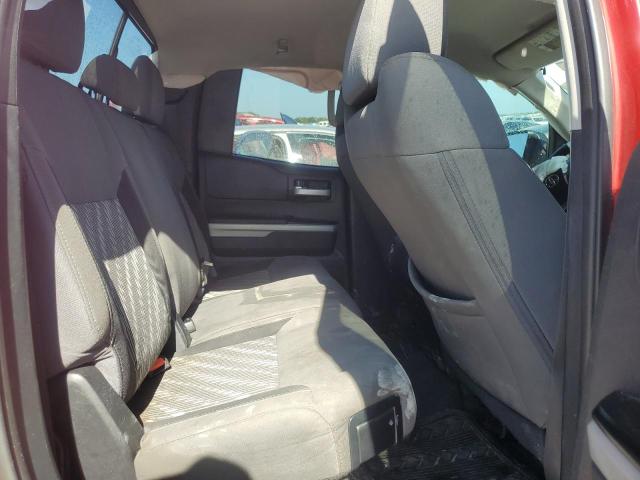 5TFRM5F17KX134653 - 2019 TOYOTA TUNDRA DOUBLE CAB SR/SR5 RED photo 10