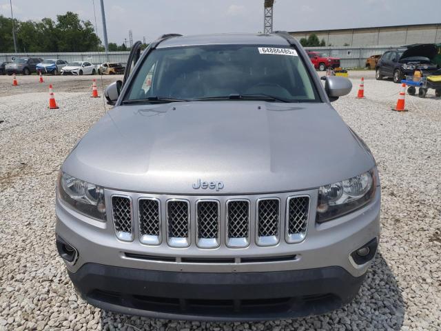 1C4NJCEA1GD761029 - 2016 JEEP COMPASS LATITUDE SILVER photo 5