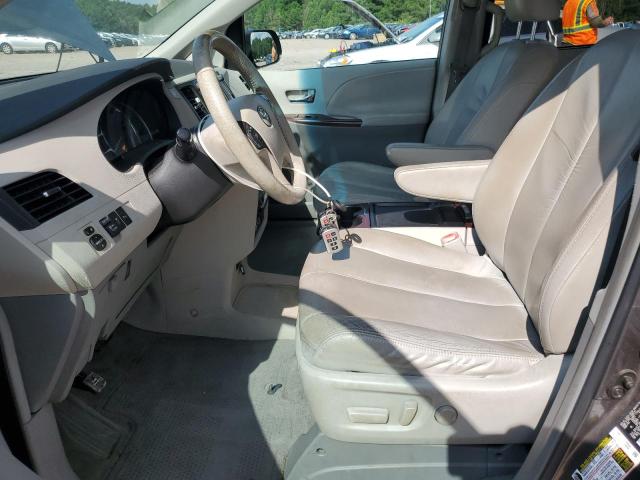 5TDDK3DC9BS015078 - 2011 TOYOTA SIENNA XLE 灰色 照片 7