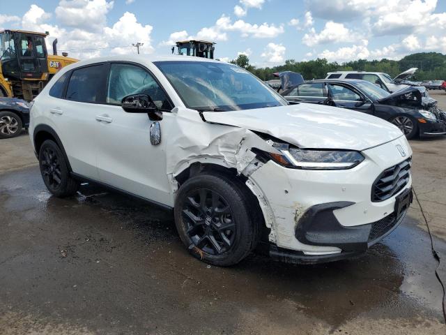 3CZRZ2H55RM765296 - 2024 HONDA HR-V SPORT WHITE photo 4