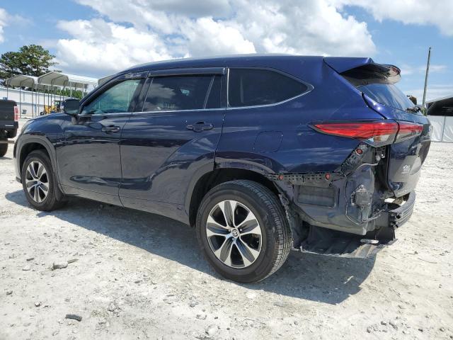 5TDGZRBHXNS588506 - 2022 TOYOTA HIGHLANDER XLE BLUE photo 2