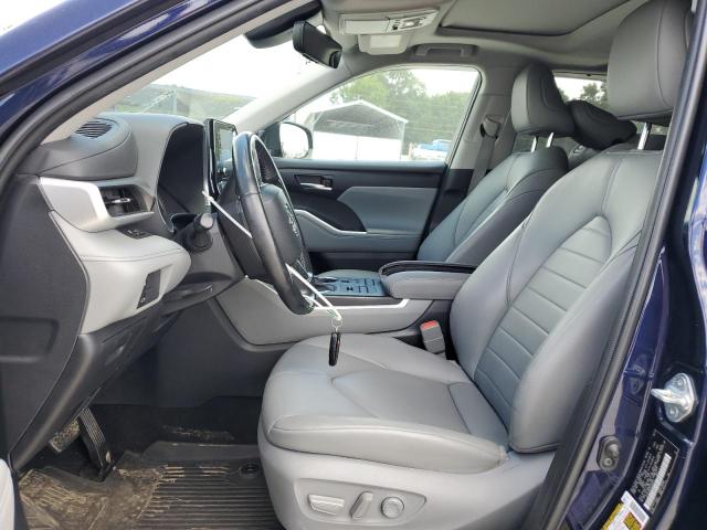 5TDGZRBHXNS588506 - 2022 TOYOTA HIGHLANDER XLE BLUE photo 7