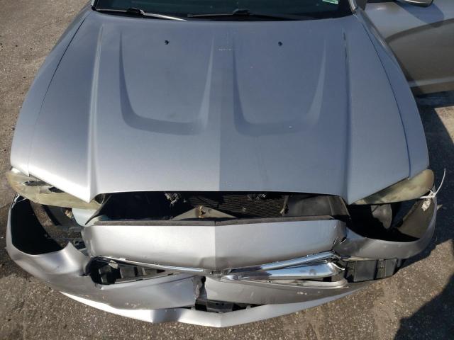 2B3CL3CG5BH545755 - 2011 DODGE CHARGER SILVER photo 11