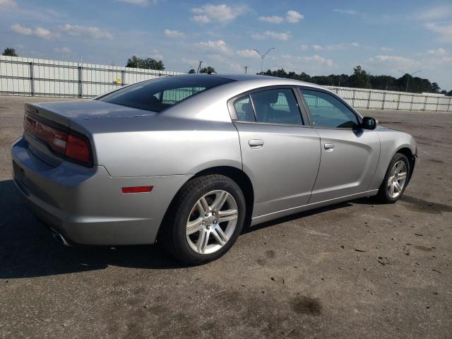 2B3CL3CG5BH545755 - 2011 DODGE CHARGER SILVER photo 3