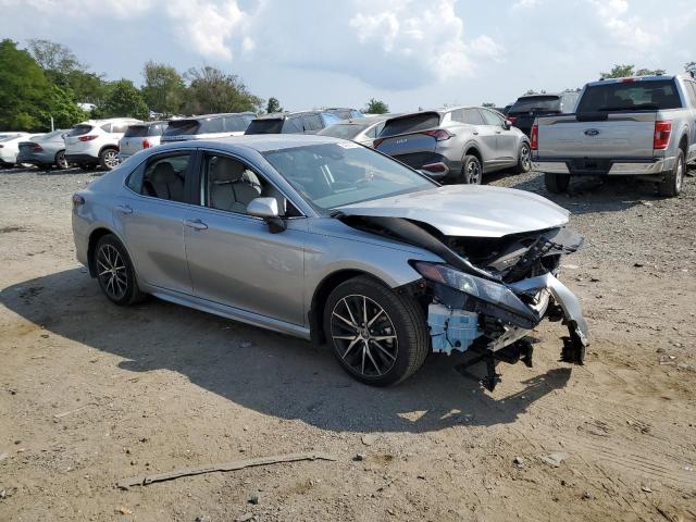 4T1G11AK9RU193980 - 2024 TOYOTA CAMRY SE NIGHT SHADE GRAY photo 4