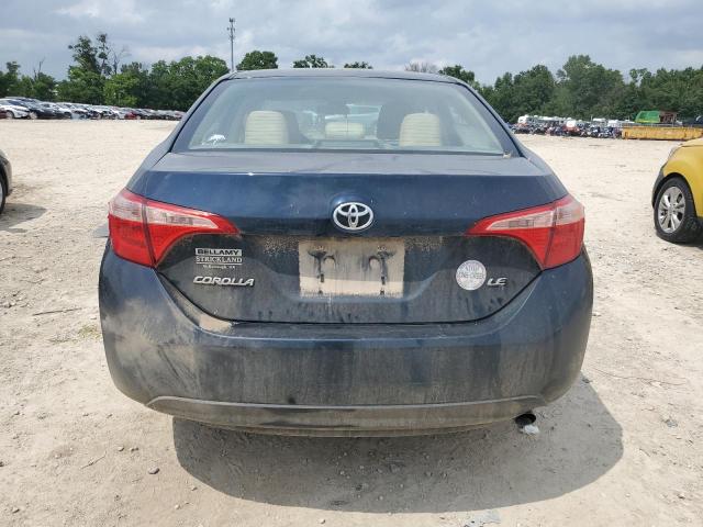5YFBURHE9JP778175 - 2018 TOYOTA COROLLA L BLUE photo 6