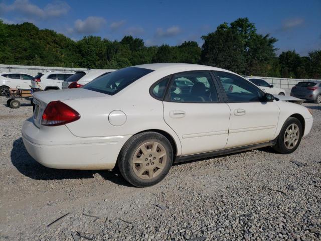 1FAFP53U45A180740 - 2005 FORD TAURUS SE WHITE photo 3