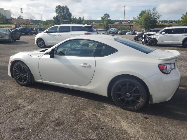JF1ZNAA14E9702885 - 2014 TOYOTA SCION FR-S WHITE photo 2