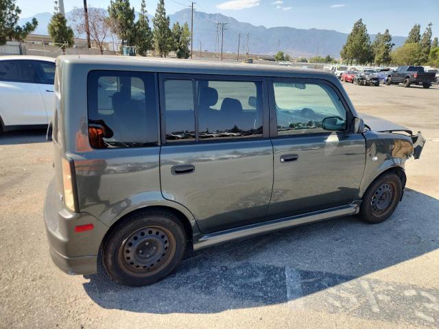 JTLKT324454004400 - 2005 TOYOTA SCION XB GREEN photo 3