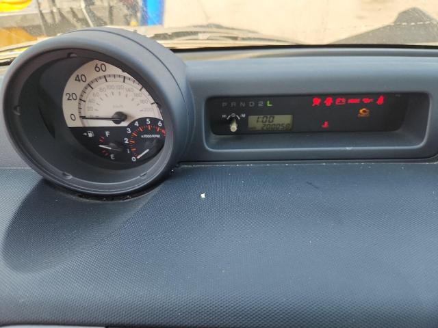 JTLKT324454004400 - 2005 TOYOTA SCION XB GREEN photo 9