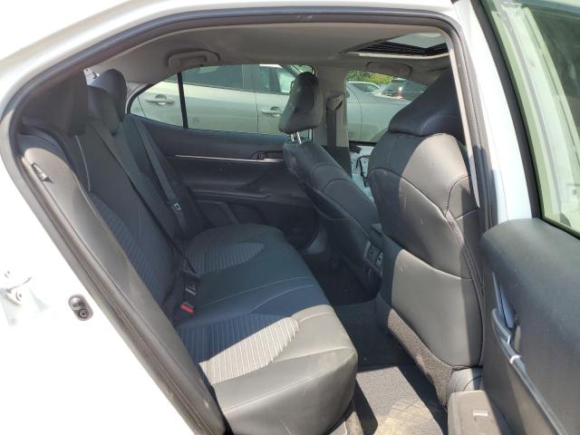 4T1S11AK7PU185481 - 2023 TOYOTA CAMRY SE NIGHT SHADE WHITE photo 10