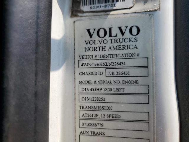 4V4NC9EHXLN226431 - 2020 VOLVO VN VNL WHITE photo 10