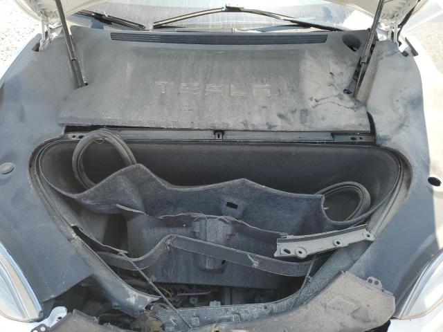 5YJSA1E42LF412448 - 2020 TESLA MODEL S WHITE photo 11