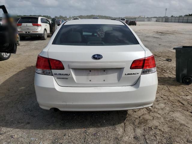 4S3BMCA60D3024448 - 2013 SUBARU LEGACY 2.5I WHITE photo 6