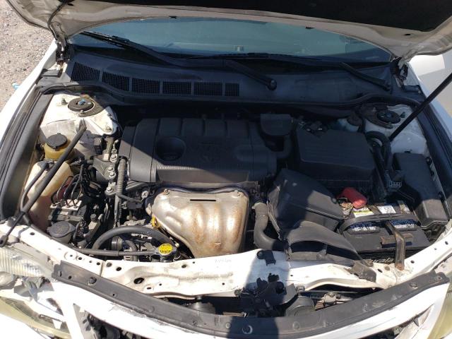 4T1BF3EK9BU633705 - 2011 TOYOTA CAMRY BASE WHITE photo 11