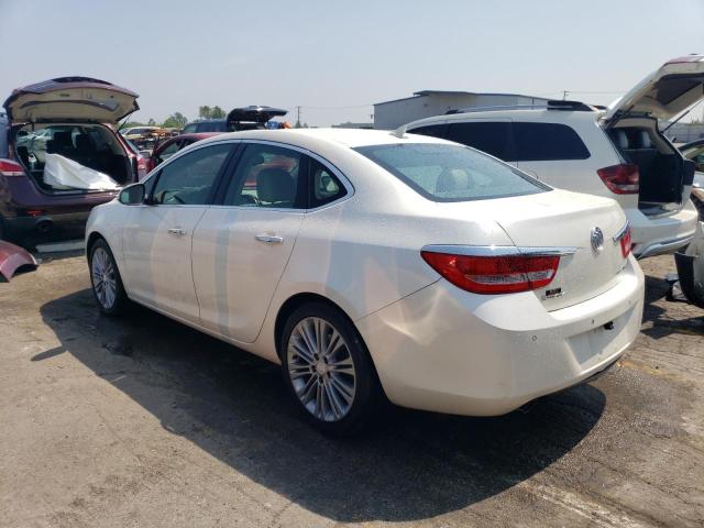 1G4PS5SK5D4166500 - 2013 BUICK VERANO WHITE photo 2