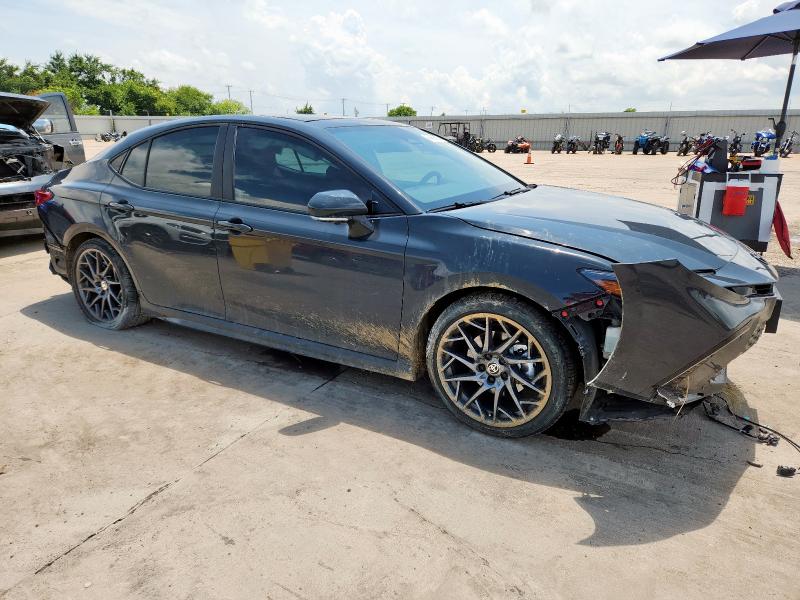 4T1DAACK8SU542911 - 2025 TOYOTA CAMRY XSE CHARCOAL photo 4