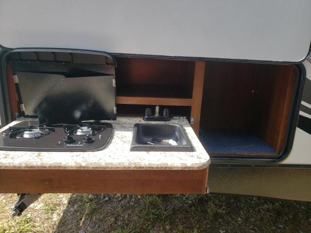 4YDT29225HT415574 - 2017 KEYSTONE PASSPORT WHITE photo 9