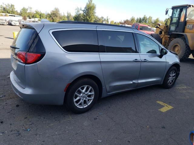 2C4RC1DGXLR157184 - 2020 CHRYSLER VOYAGER LXI SILVER photo 3