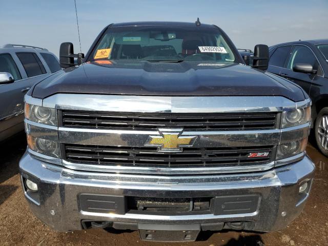 1GC1KWE89FF119946 - 2015 CHEVROLET SILVERADO K2500 HEAVY DUTY LTZ GRAY photo 5