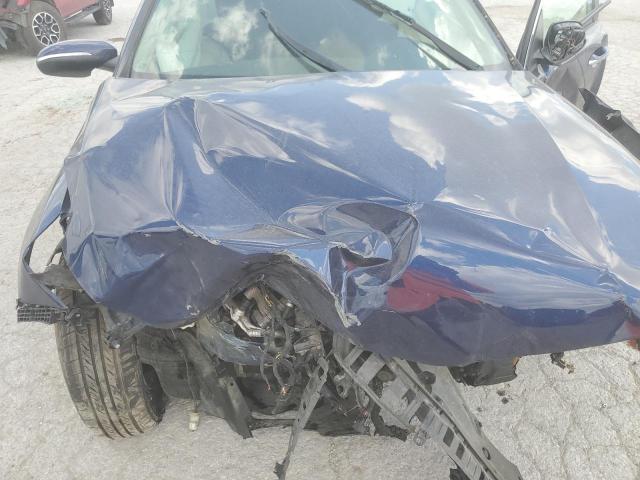 5XXGT4L33JG226228 - 2018 KIA OPTIMA LX Azul foto 11