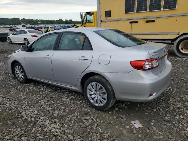 5YFBU4EE2DP154116 - 2013 TOYOTA COROLLA BASE Күміс фото 2