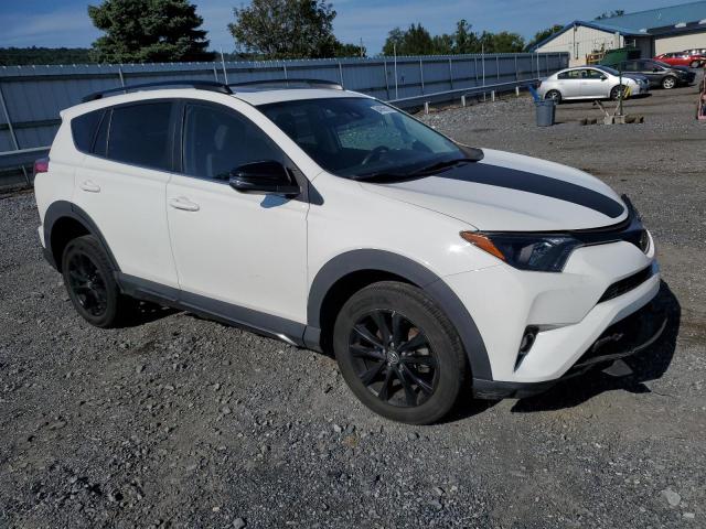 2T3RFREV6JW700827 - 2018 TOYOTA RAV4 ADVENTURE WHITE photo 4