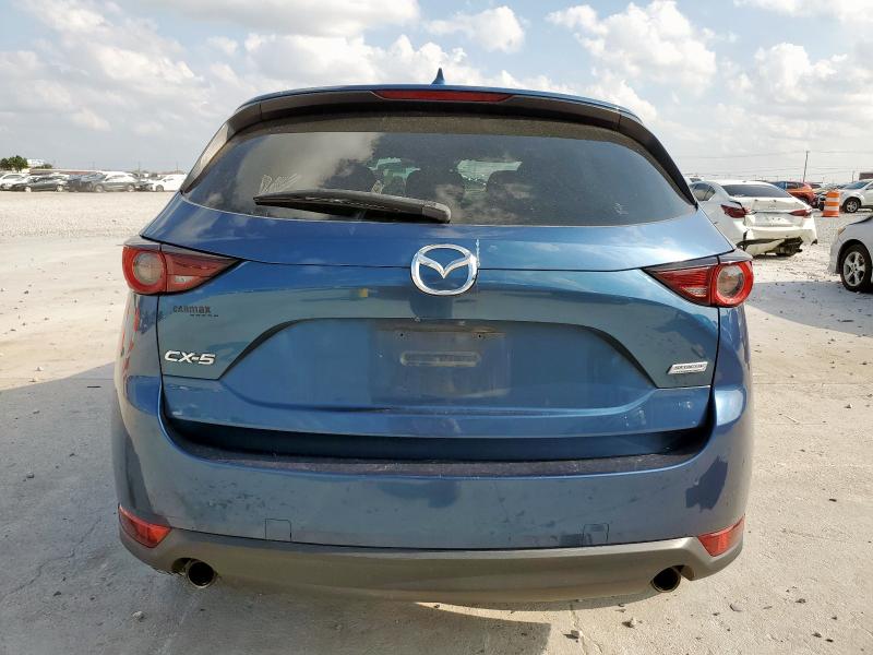 JM3KFACL5H0121693 - 2017 MAZDA CX-5 TOURING BLUE photo 6