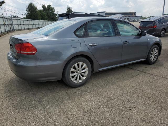 1VWAT7A39FC002220 - 2015 VOLKSWAGEN PASSAT S Grau Foto 3